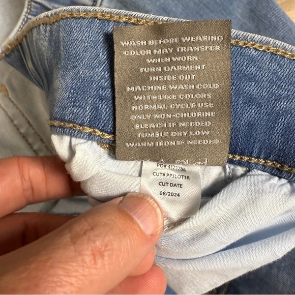 Torrid Weekend Mid-Rise Wide Leg Pull-On Jeans Plus Size 6X - Picture 5 of 6